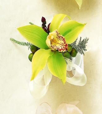 Corsage - Image 2